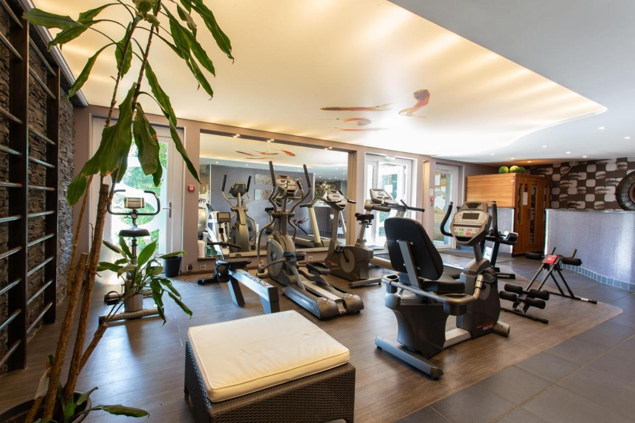 Ax Hotel Spa & Restaurant Chorges Bagian luar foto